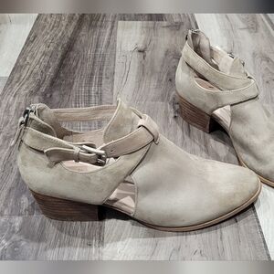 Caslon Suede Ankle Booties in Taupe with a Stacked Heel